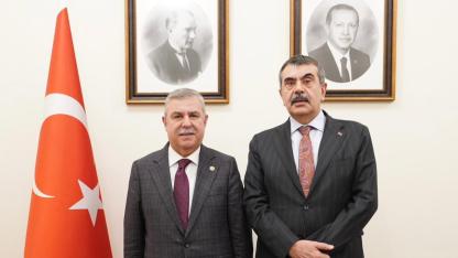 Sinop’un eğitim yatırımları Ankara’da masaya yatırıldı