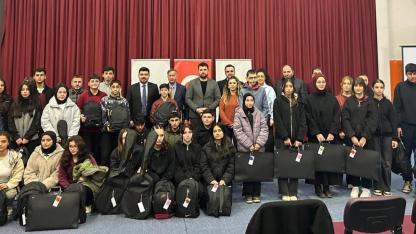 Türkeli'de “Müzik, Resim ve Spor Çocuğun Cennetidir” projesi genişletildi