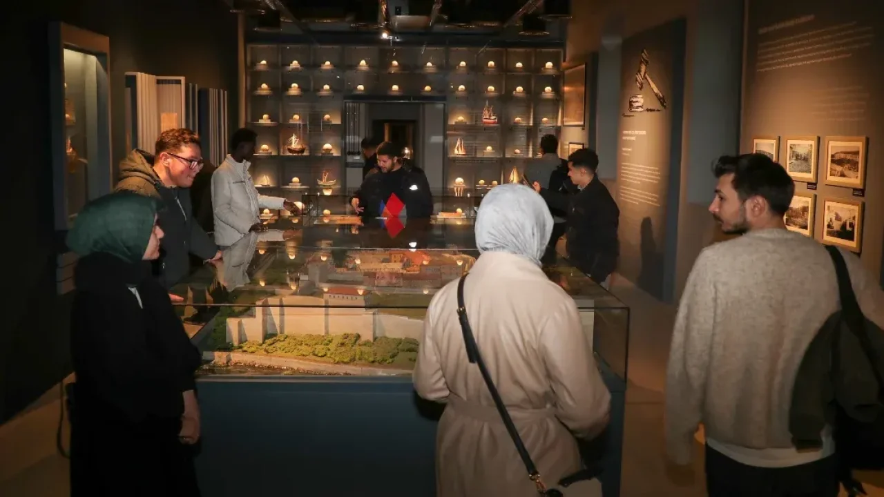 Uluslararası öğrenciler Sinop’un tarihini keşfetti