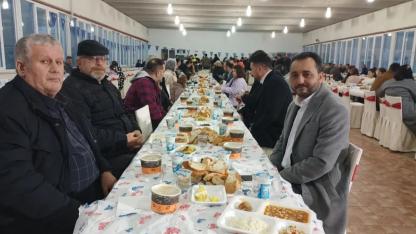 Anahtar Parti Erfelek'te iftar programı düzenledi