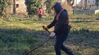 Ayancık'ta mezarlıklar bayrama hazırlanıyor