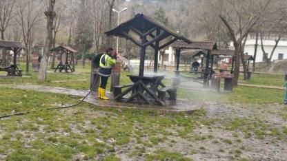 Boyabat’ta bayram öncesi mesire alanlarında temizlik