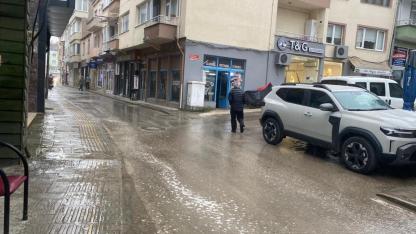 Dolu ve sağanak etkisini gösterdi