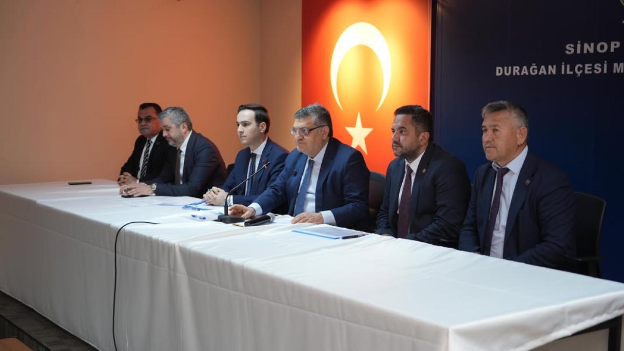 Durağan'da muhtarlar toplantısı düzenlendi