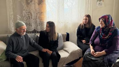 Gerze'de devletin şefkat eli hanelere taşınıyor