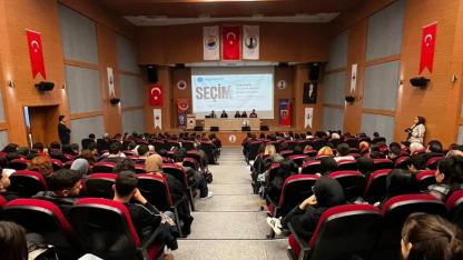 Gerze'de öğrenciler bağımlılıkla mücadelede bilgilendirildi