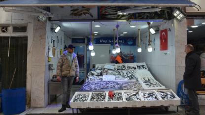 Hamsi sofralarda öne çıktı