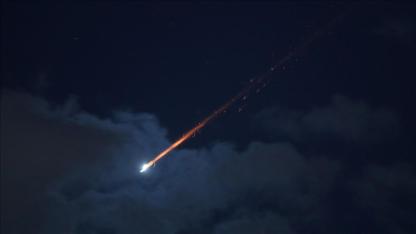 İran, İsrail'e yönelik yeni füze saldırıları düzenledi