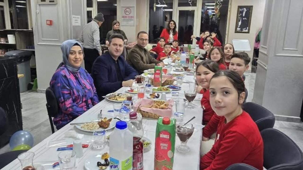 Kaymakam Çelik'ten minik öğrencilere iftar daveti