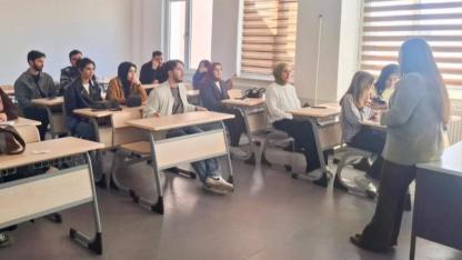 Öğrenciler CV hazırlamayı öğrendi