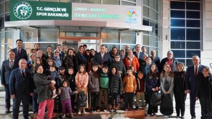 Vali Özarslan, çocuklar ve aileleriyle iftarda buluştu