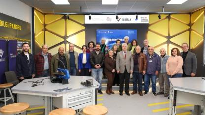 3. Yaş Üniversitesi öğrencilerinden teknoloji ziyareti