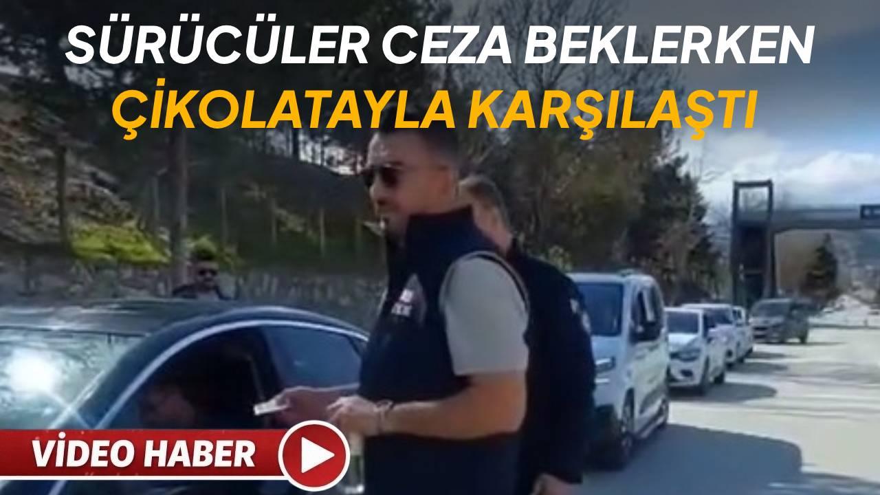 Polisten sürücülere tatlı sürpriz: Hem denetim hem ikram