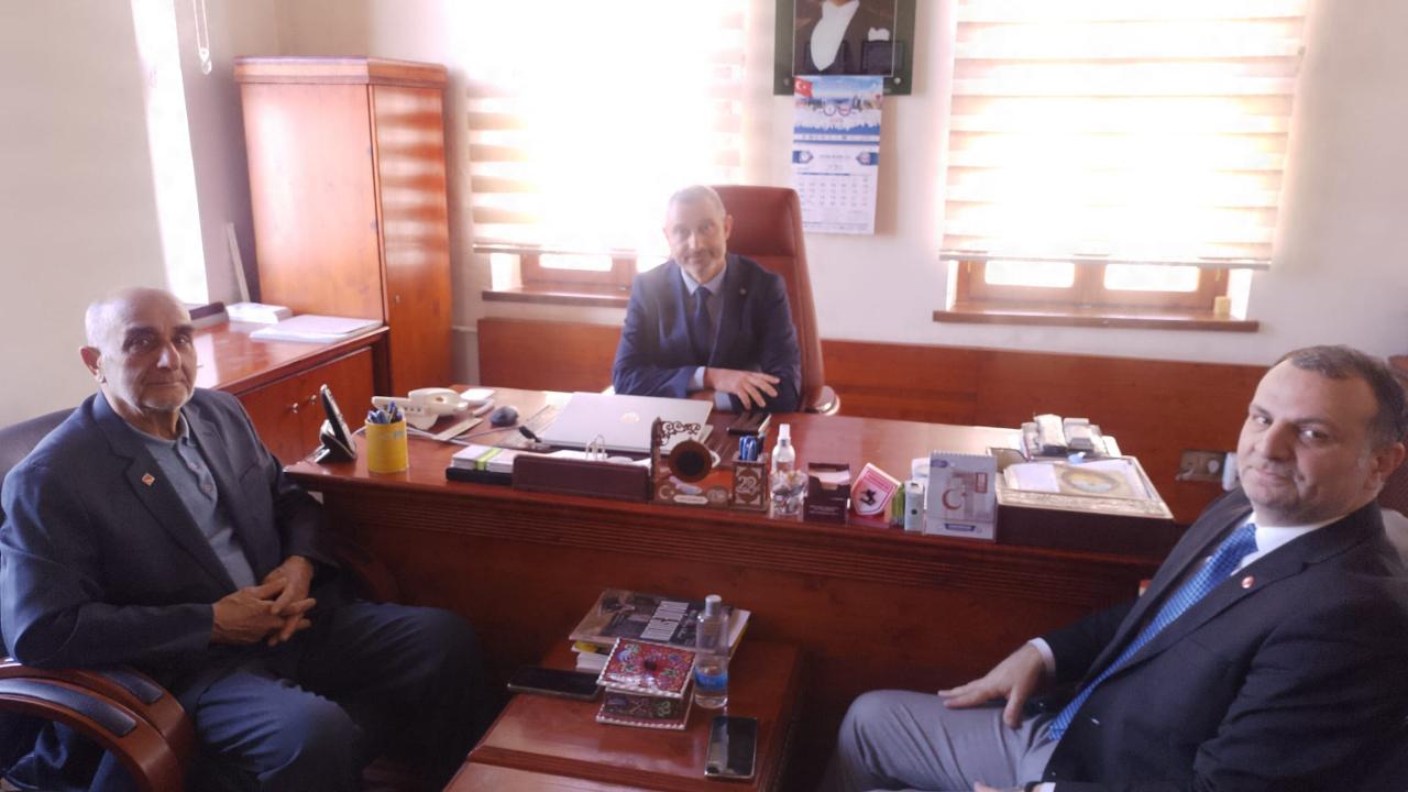 Saadet Partisi’nden kütüphane ziyareti