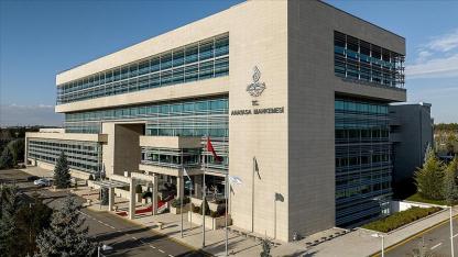 Sağlık çalışanlarının nöbet ücretlerine sınırlama getiren hüküm iptal edildi