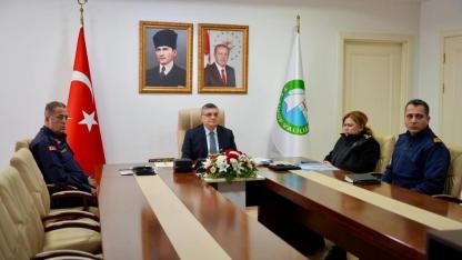 Sinop’ta bayram mesaisi: Vali Özarslan güvenlik toplantısına katıldı