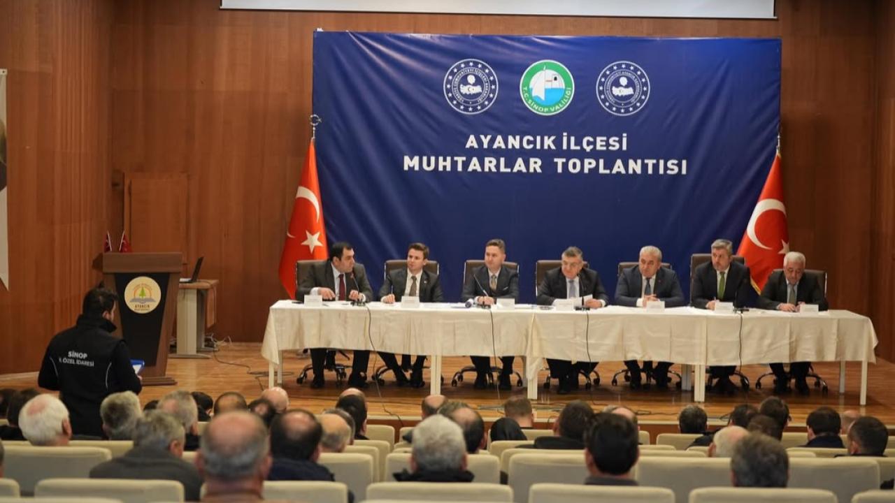 Sinop’ta muhtarlar toplantısı yapıldı