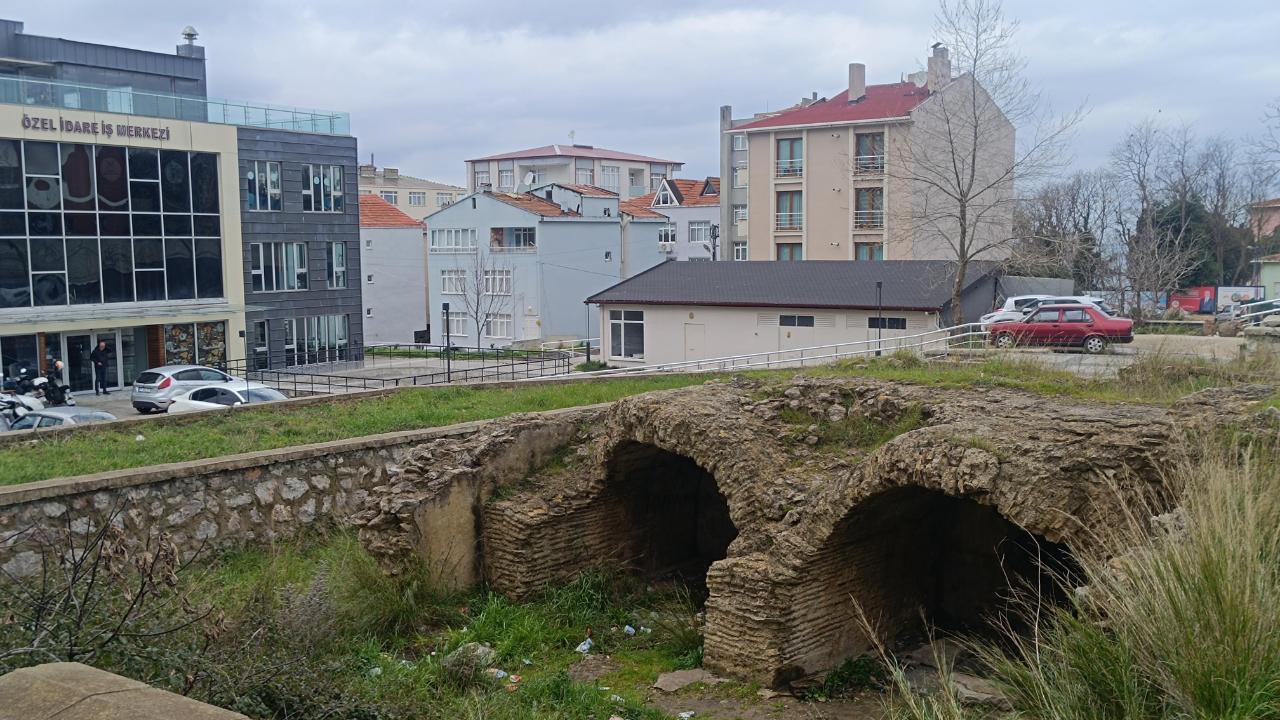 Sinop’ta tarihi alanda uygunsuz görüntü iddiası: Vatandaşlar tepkili