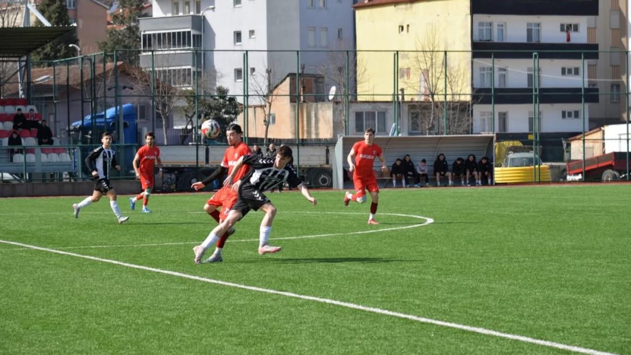 Türkeli Esnafspor Ayancık'ı gol yağmuruna tuttu: 6-1