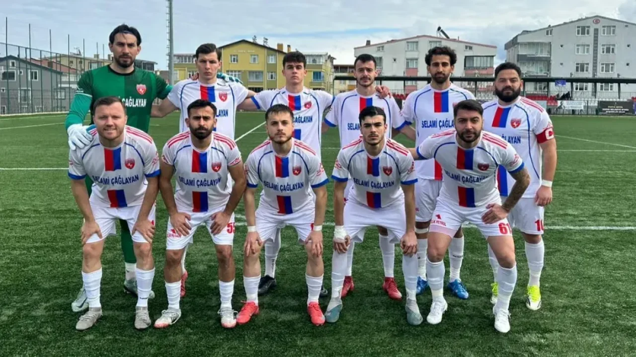 Türkeli Esnafspor dolu dizgin: Zirve tek sahibi