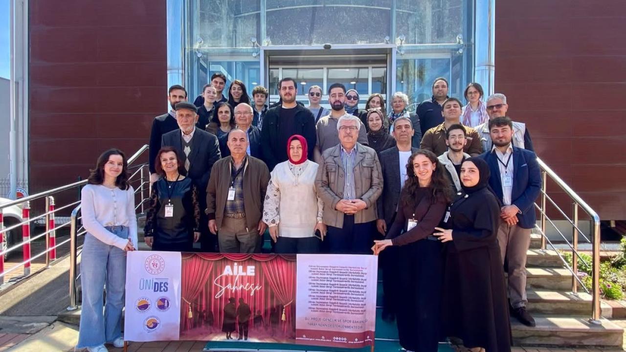 Aile Sahnesi projesi Sinop’ta hayata geçti
