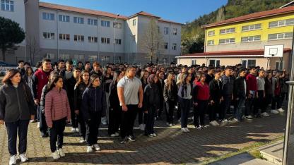 Sinop'ta, okul saldırılarında hayatını kaybedenler anıldı