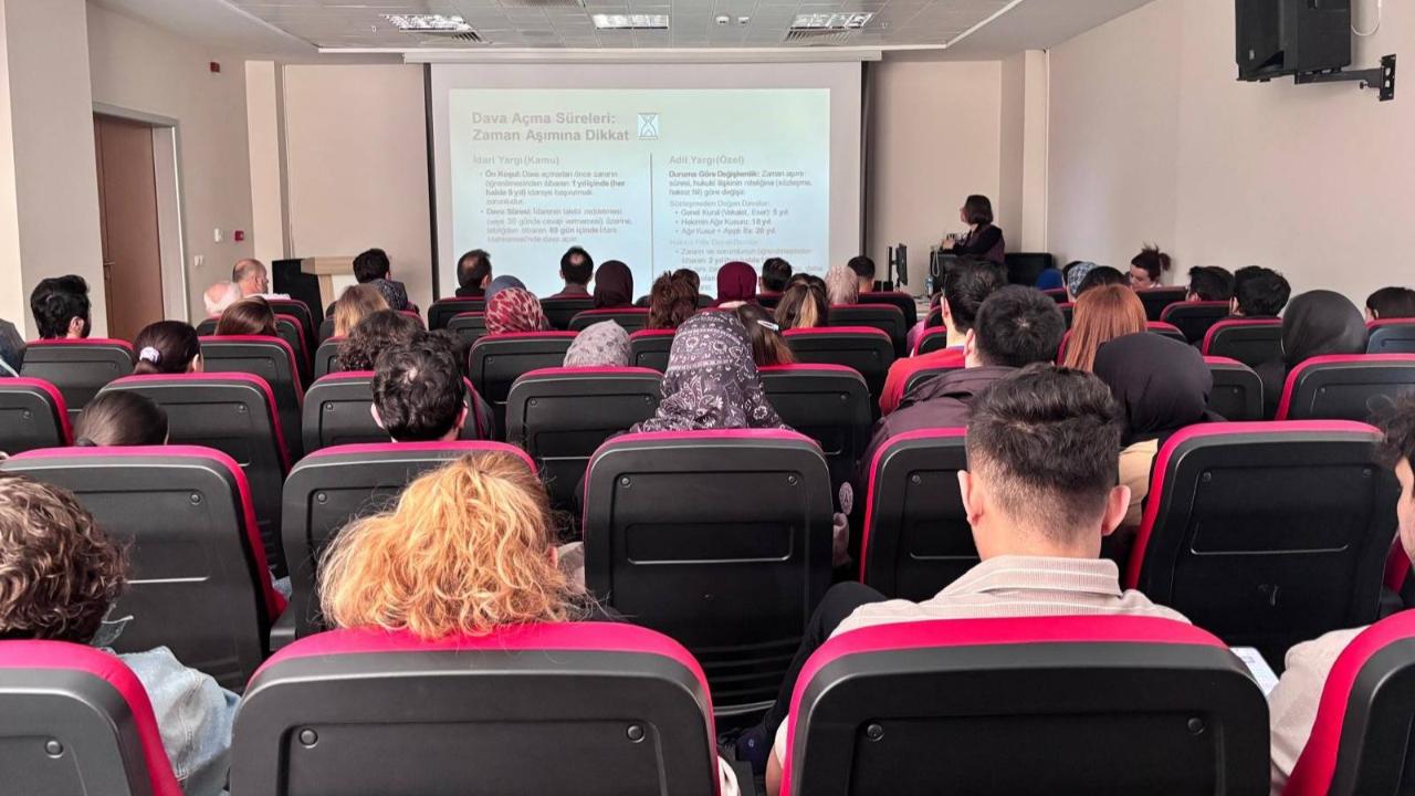 Ayancık'ta sağlık çalışanlarına hukuki sorumluluk eğitimi