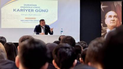 Başkan Ermiş’ten öğrencilere kariyer tavsiyeleri