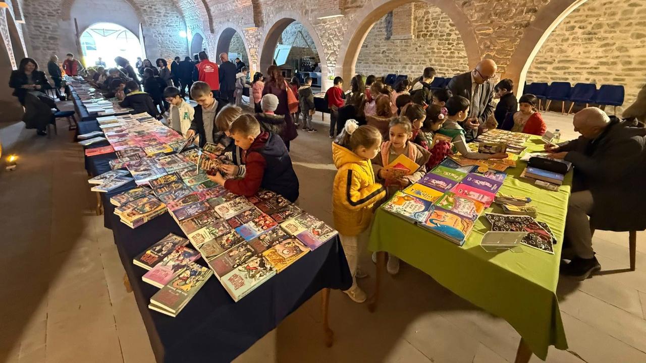 Durağan’da çocuklar yazarlarla buluştu