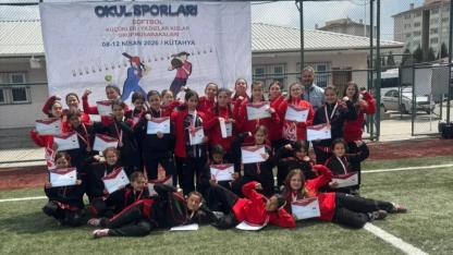 Erfelekli softbolcular Türkiye Şampiyonası biletini kaptı