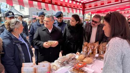 Gerze’de yöresel lezzetler şenliği yoğun ilgi gördü