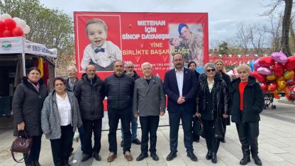İYİ Parti’den Metehan için bağış nöbeti