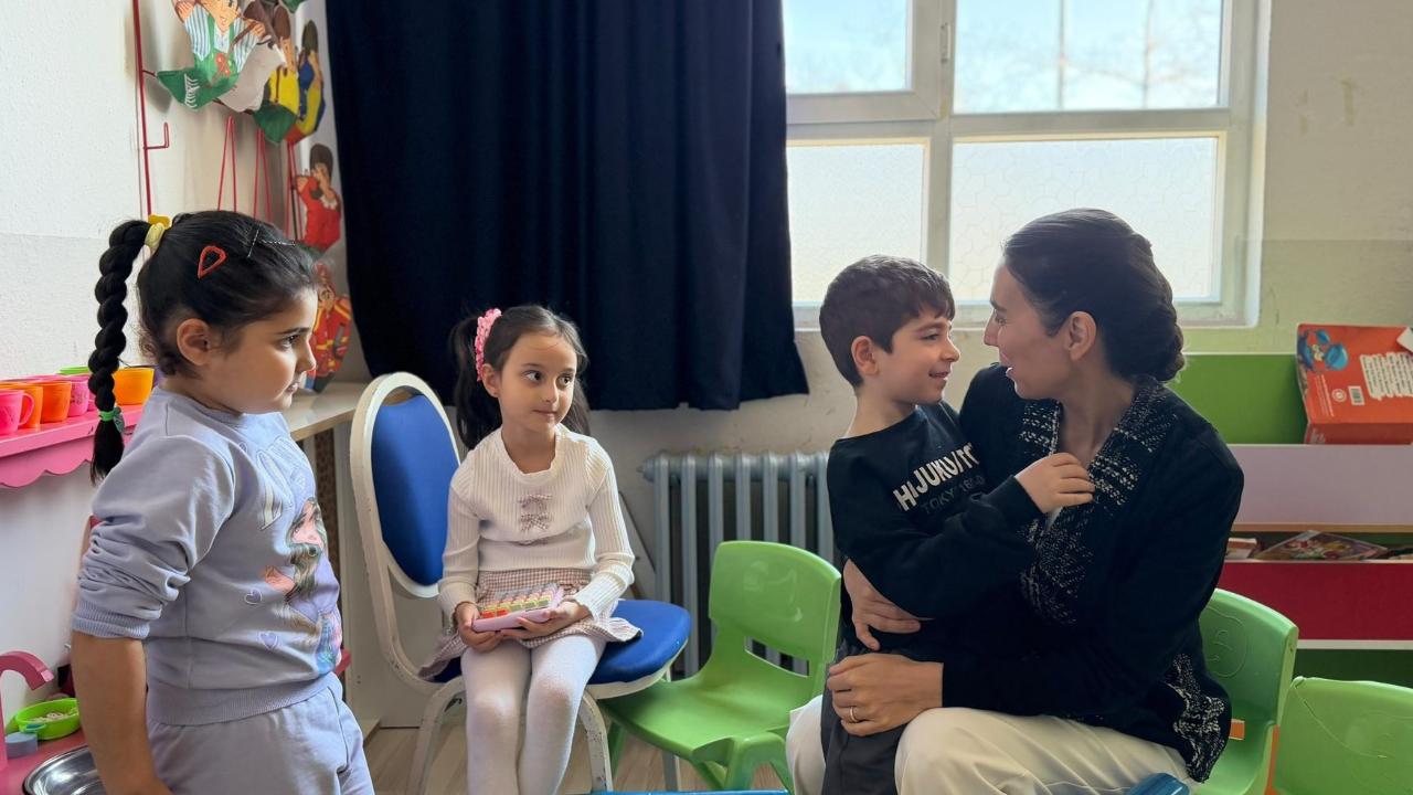 Kaymakam Büyüker miniklerle buluştu