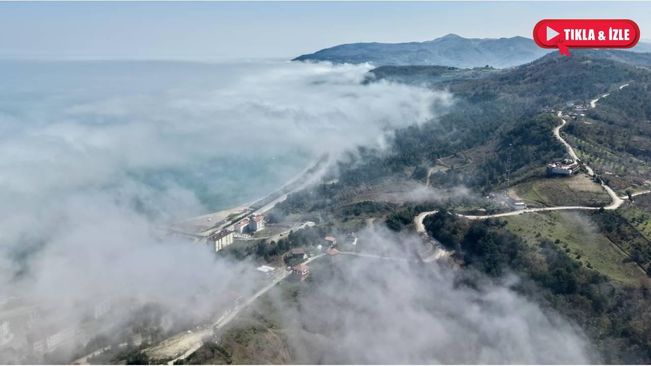 Karadeniz sahil yolunda oluşan sis dronla görüntülendi