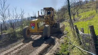 Sinop kırsalında güvenli ulaşım için yoğun mesai