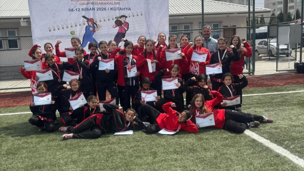 Sinop Softbol Takımı Türkiye Finallerinde