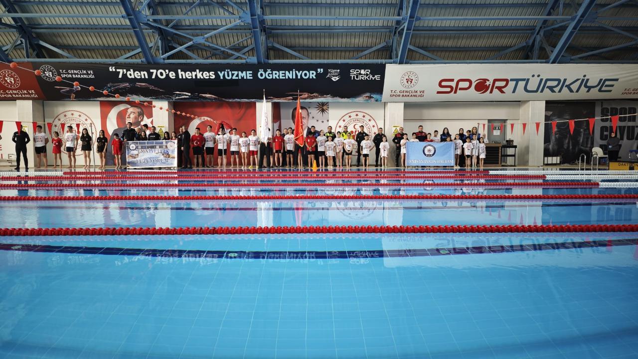 Sinop'ta “Emniyetle Yüzüyorum Projesi" hayata geçirildi