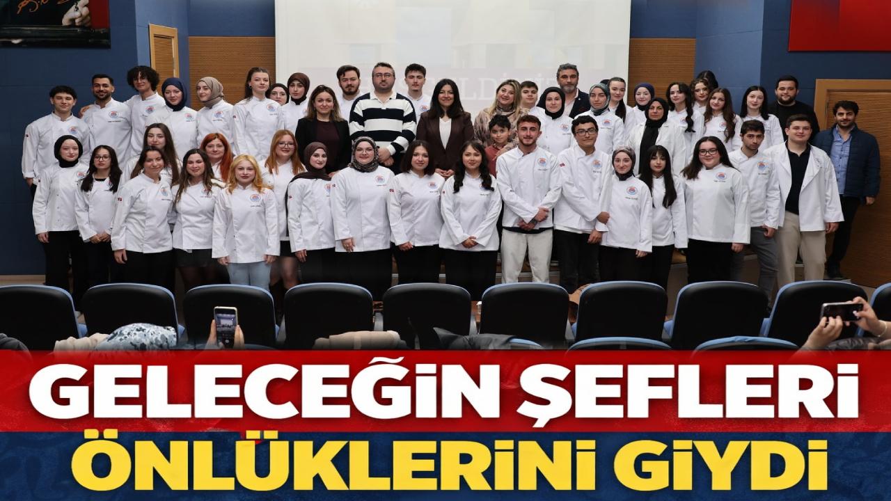 Sinop'ta geleceğin şefleri beyaz önlüklerini giydi!