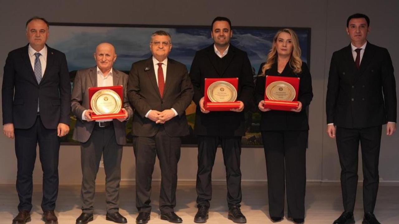 Sinop'ta hayırseverlerden eğitime anlamlı destek