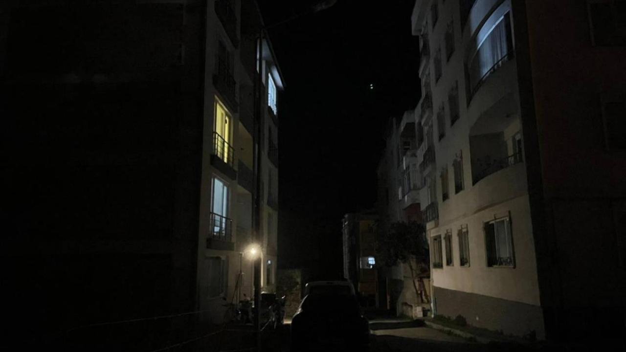 Sinop’ta "karanlık" ısrarı: Haber yapıldı ama lamba yine yanmadı