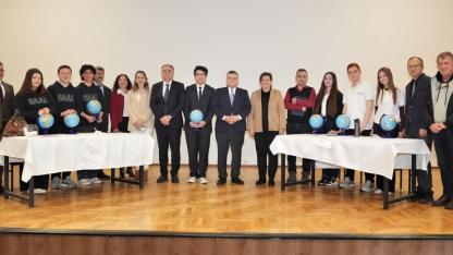 Sinop’ta münazara etkinliği düzenlendi