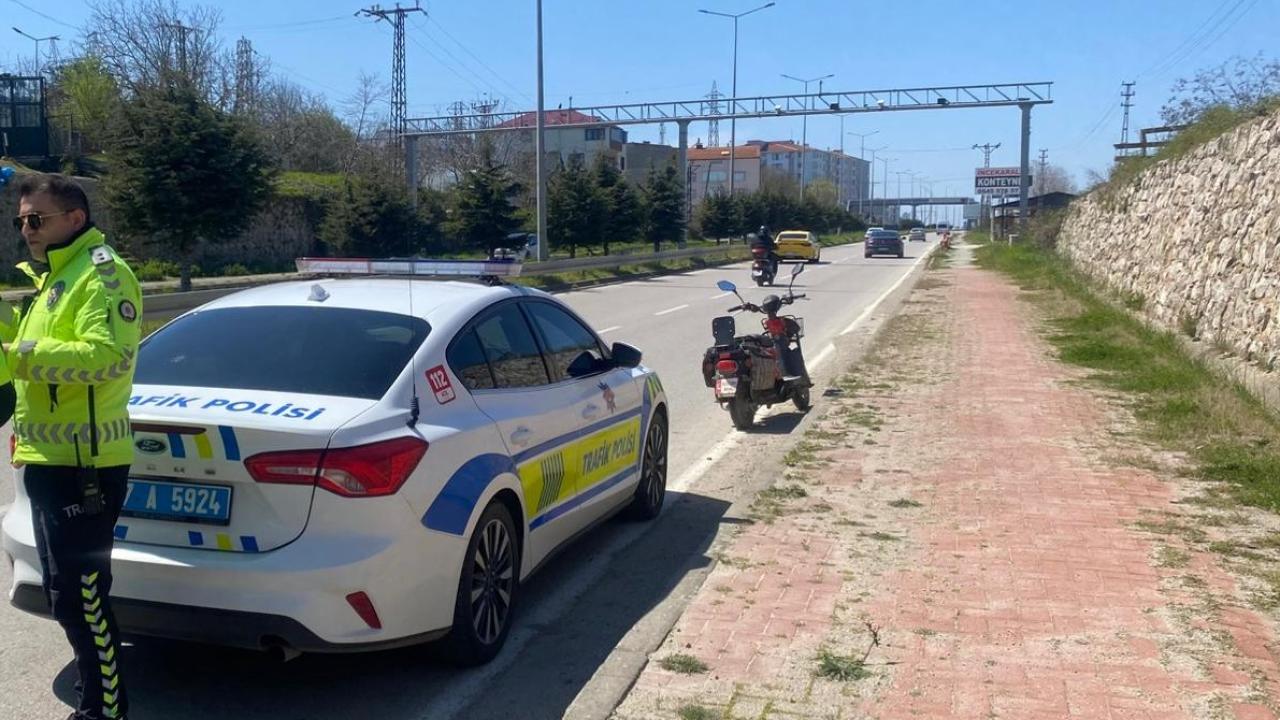 Sinop’ta traktör kasasındaki dallar kazaya sebep oldu