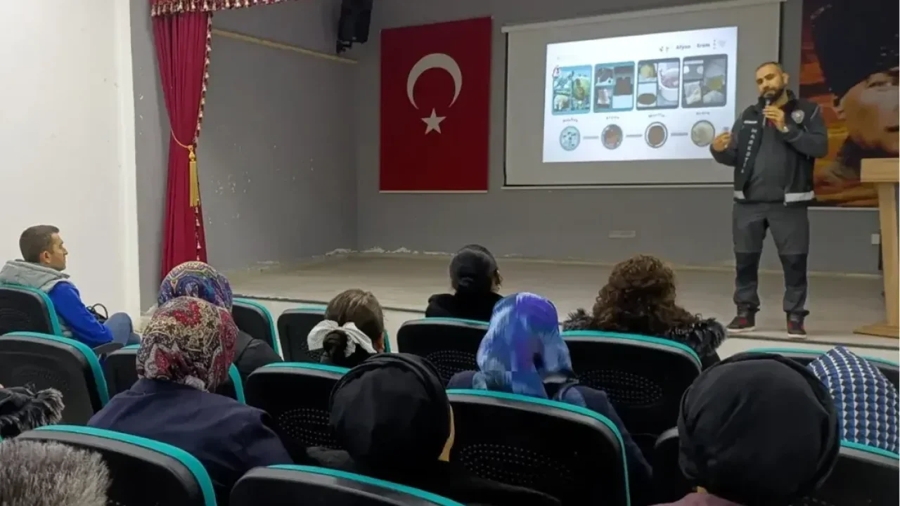 Türkeli’de uyuşturucu ile mücadeleye dikkat çekildi