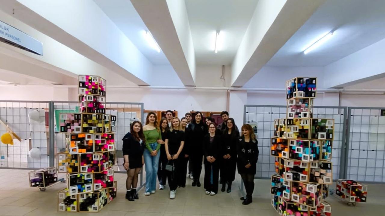 Genç restoratörlerden anlamlı sergi