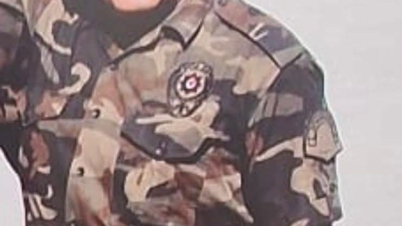 Özel harekat polisi görev yerinde hayatını kaybetti