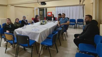 Sağlık personeline tıbbi beslenme ve gıda güvenliği anlatıldı