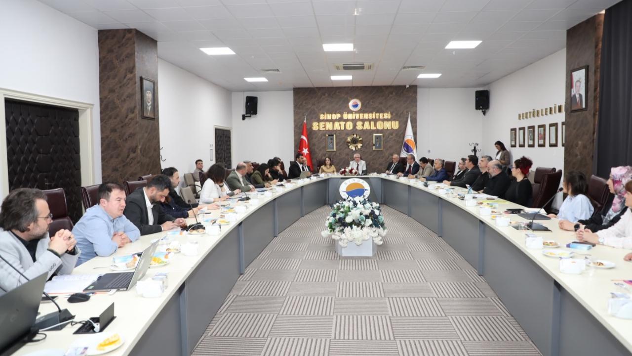 Sinop Üniversitesi 2030 vizyonunu belirledi: Yol haritası senatoda sunuldu
