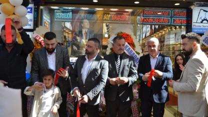 Sinop’ta teknolojiye yeni dokunuş! Premium Store Sinop’ta hizmete açıldı