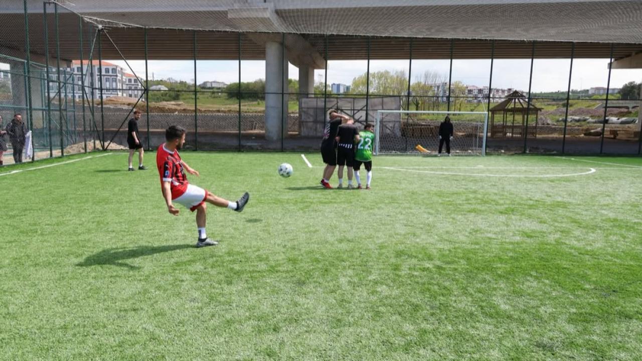SNÜ'de spor şöleni: Üniversitede şampiyonluk yarışı
