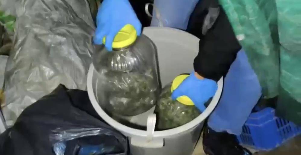 Çatı katı uyuşturucuya mekân olmuştu, polis gereğini yaptı